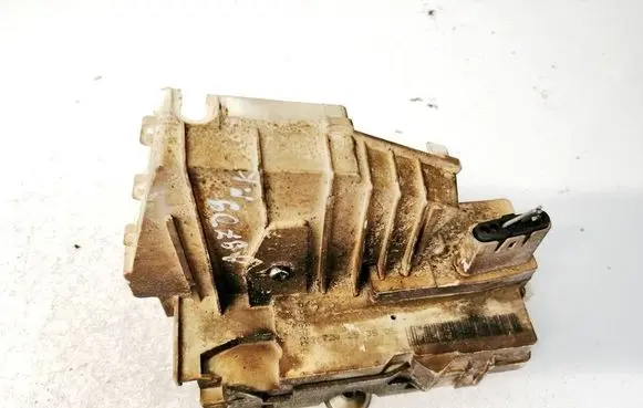 Mercedes-Benz B W245 Front door lock 2027202535