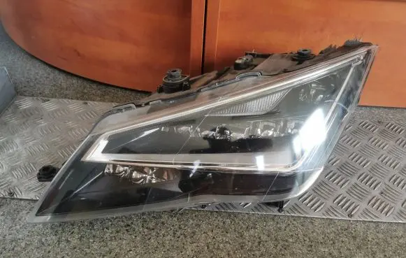 Seat Leon (5F) Headlight/headlamp 5F1941007A