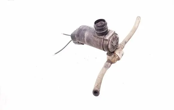 SsangYong Korando Windscreen/windshield washer pump 7841334000