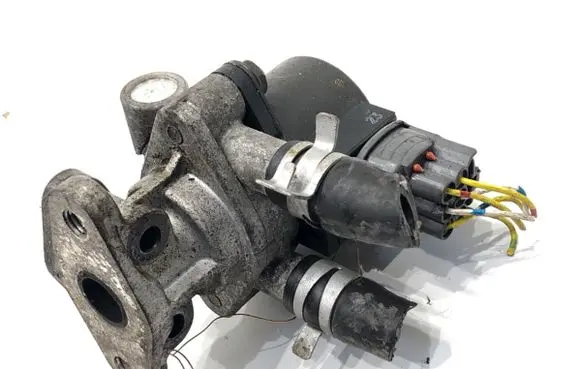 Jaguar XJ X308 EGR valve YW939E456AC