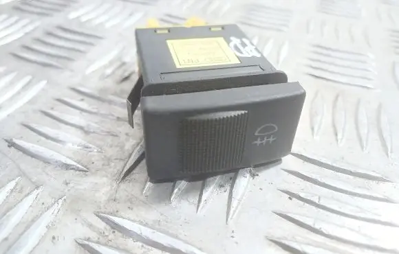 Fog light switch