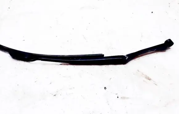Toyota RAV 4 (XA30) Front wiper blade arm