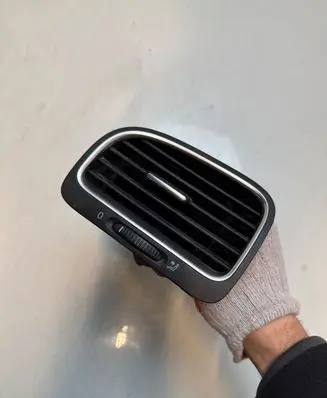 Volkswagen Golf VI Dashboard side air vent grill/cover trim 5K0819703K 5K0819709