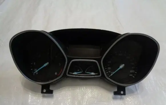 Ford Kuga II Speedometer (instrument cluster) GV4T-10849-LL