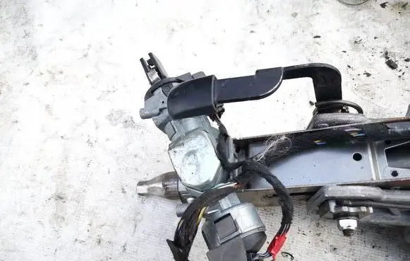 Ford Mondeo MK IV Ignition lock 6e5t15607ba 6e5t-15607-ba