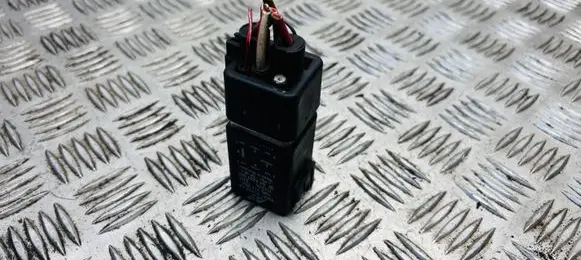 Ford Galaxy Glow plug pre-heat relay 7M5919506 899257000 419