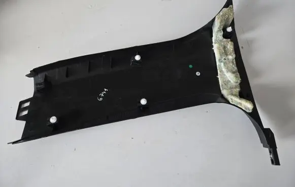 BMW X3 G01 (B) pillar trim (bottom) 7396432