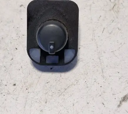 Volkswagen PASSAT B6 Wing mirror switch 8E0959565