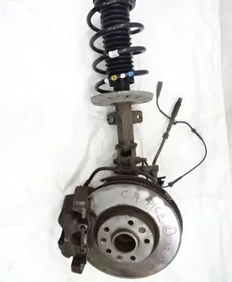 Front wheel hub spindle knuckle