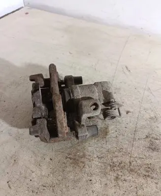 Renault Espace IV Rear brake caliper