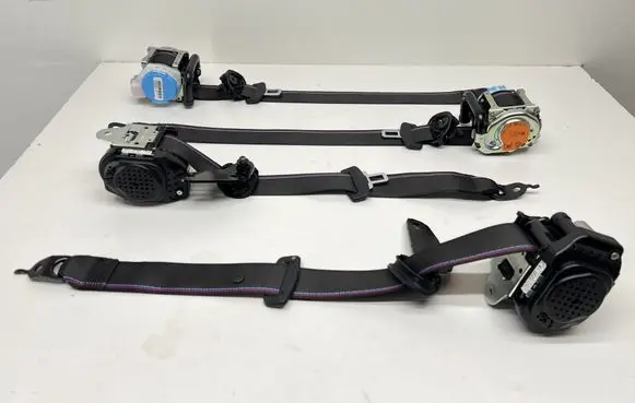 BMW M4 G82 G83 Set of seat belts 8097831 8097832 8097805