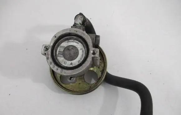 Peugeot Partner Power steering pump 9659820880