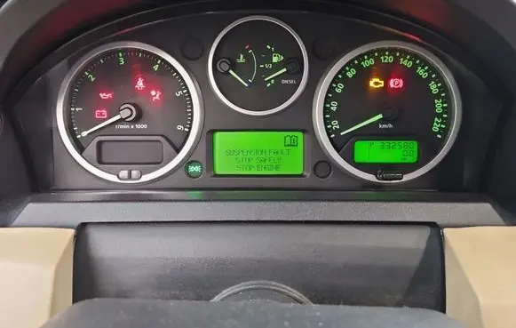 Land Rover Range Rover Sport L320 Speedometer (instrument cluster) LR0019001 IMPRK1555237
