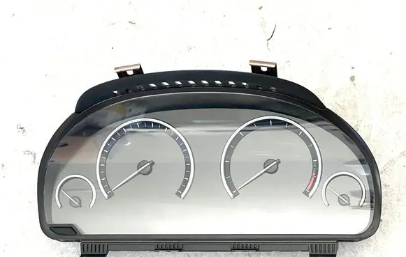 BMW X6 F16 Speedometer (instrument cluster) 937377501 1036908460