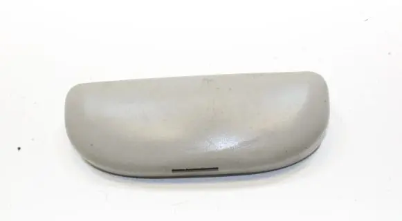 Chevrolet Orlando Dashboard storage box/compartment 