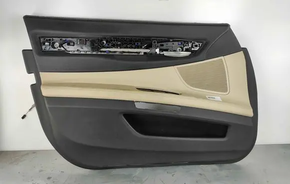 BMW 7 F01 F02 F03 F04 Front door card panel trim 70361141