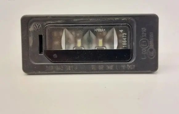Volkswagen PASSAT B8 Number plate light 3AF943021A