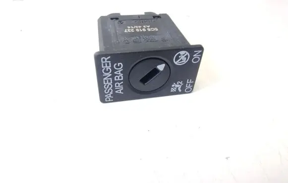 Volkswagen Golf VII Passenger airbag on/off switch 5C5919237