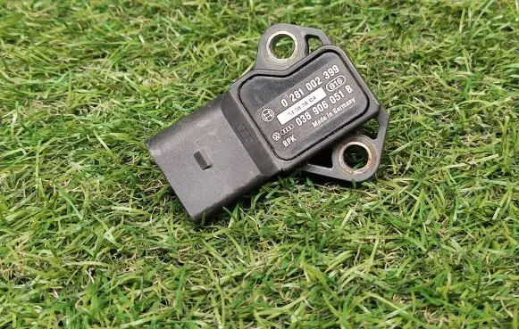 Skoda Superb B5 (3U) Air pressure sensor 038906051B 0281002399