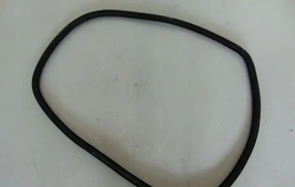 Peugeot 508 II Rear door rubber seal (on body) 9818906880