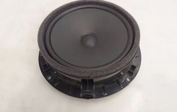 Audi e-tron Front door speaker 4K0035415