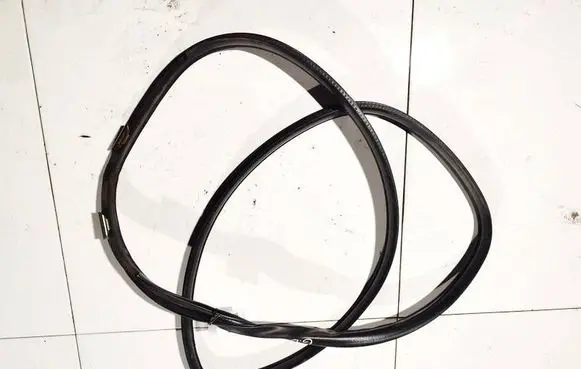 Toyota Corolla E120 E130 Rubber seal rear door 