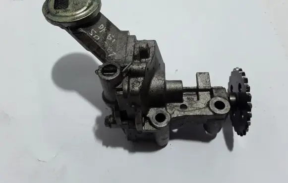 Renault Laguna II Oil pump 8200400644