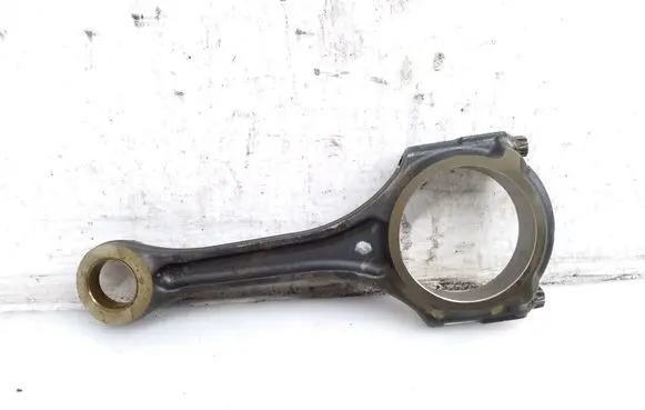 Mercedes-Benz A W176 Connecting rod/conrod 
