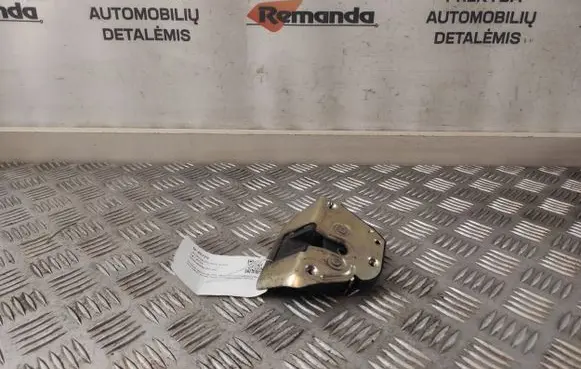 Citroen Berlingo Sliding door lock 