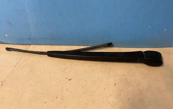 Skoda Octavia Mk3 (5E) Rear wiper blade arm 5E9955707