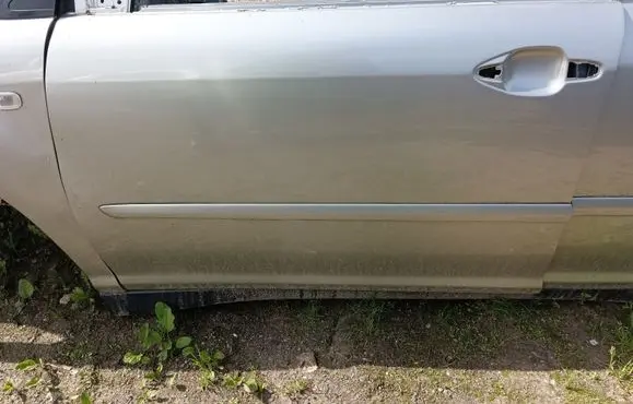 Lexus RX 330 - 350 - 400H Front door