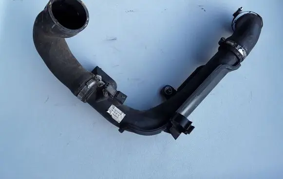 Skoda Octavia Mk2 (1Z) Intercooler hose/pipe 1K0145762HS