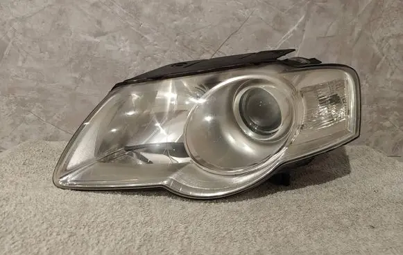 Volkswagen PASSAT B6 Headlight/headlamp 3C0941005AB 89316390