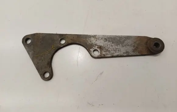 Volkswagen PASSAT B3 Power steering pump mounting bracket 027145523