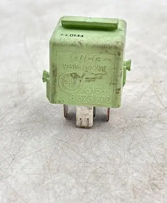 BMW X5 E53 Other relay 8373700 61368373700