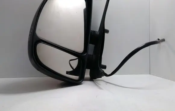 Front door electric wing mirror
