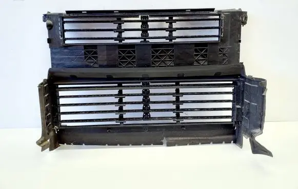 Opel Grandland X Intercooler air guide/duct channel 9817002880 YP00105680