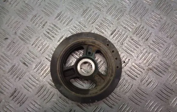 Mazda 6 Alternator pulley 