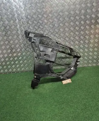 Porsche Macan (95C) Front bumper mounting bracket 95C807178