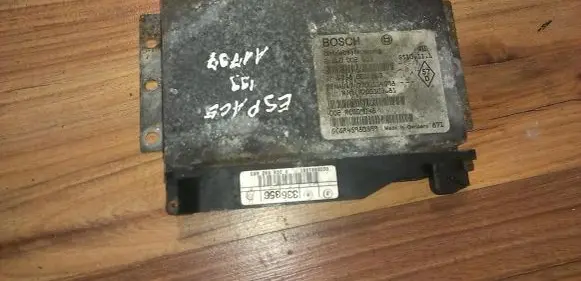 Renault Espace III Engine control unit/module 7700103681