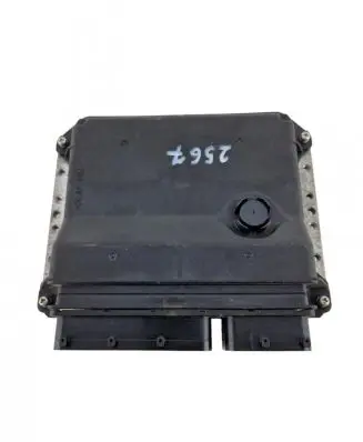 Toyota Auris 150 Engine control unit/module 8966102w61