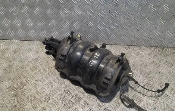 Volkswagen Golf IV Intake manifold 036129711