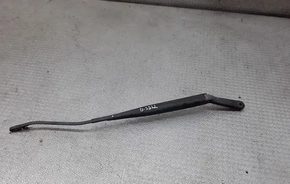 Hyundai Santa Fe Front wiper blade arm