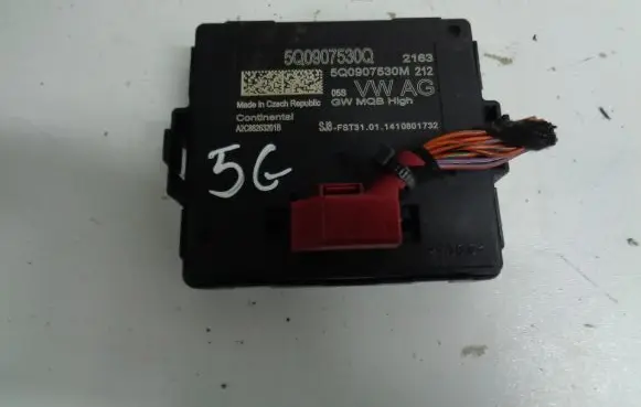 Volkswagen Golf VII Gateway control module 5Q0907530Q 5Q0907530M A2C86263201B