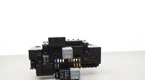 Mercedes-Benz GLC X253 C253 Fuse module A2229063202