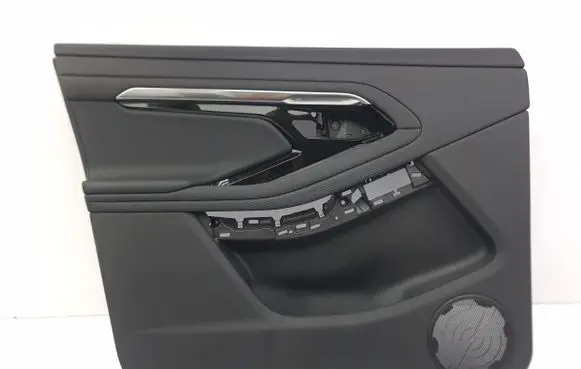 Land Rover Evoque II Front door card panel trim