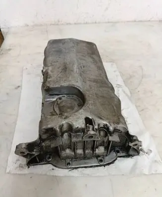 Volkswagen Golf V Oil sump 038103603N