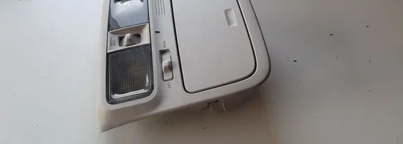 Subaru Forester SH Front seat light