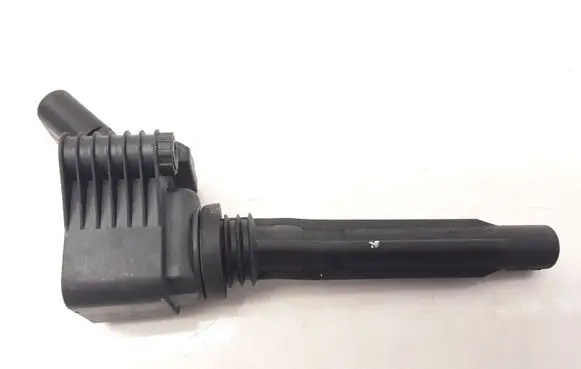 High voltage ignition coil