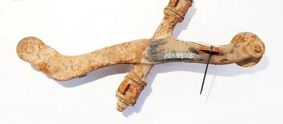 Opel Movano A Front lower control arm/wishbone